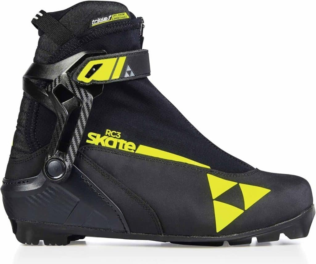Test des chaussures de ski Fischer RC3 : protection et isolation nordique