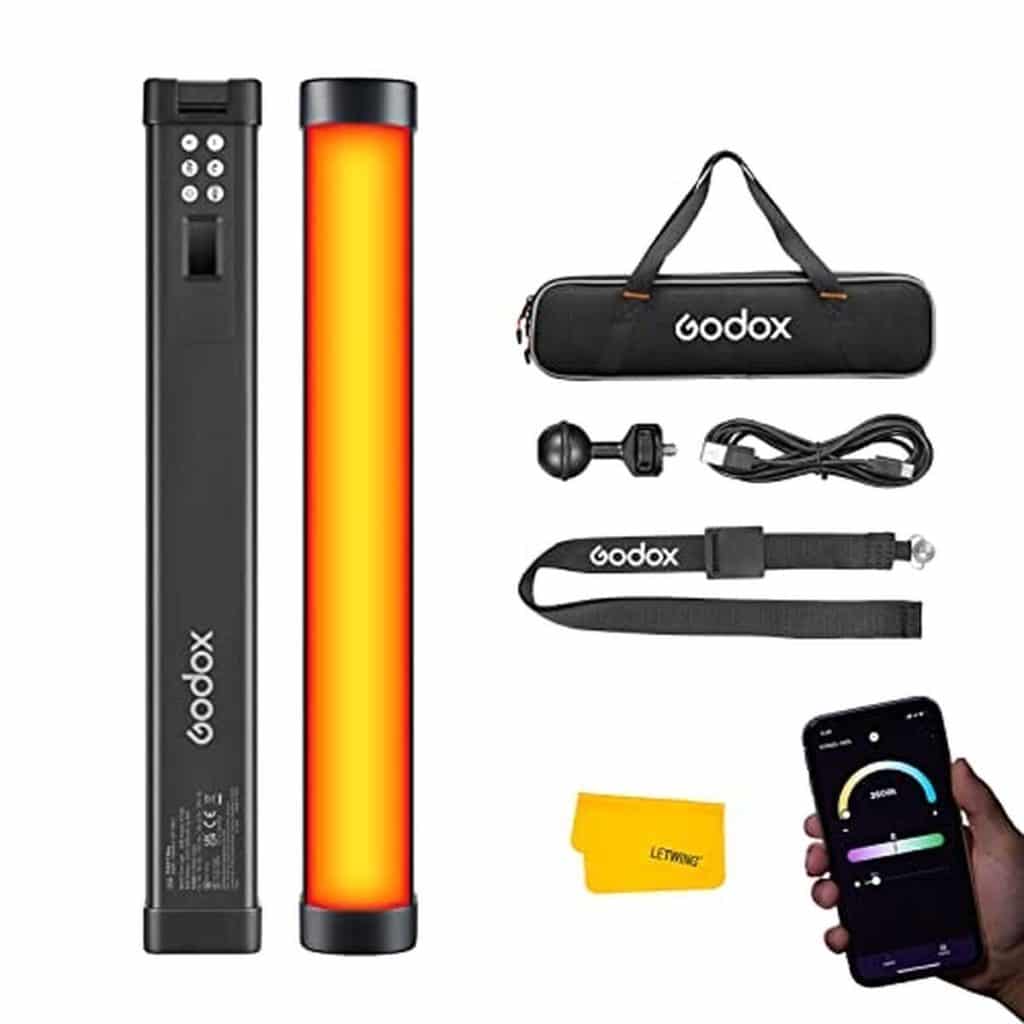 Test : godox WT40R, lampe de plongée polyvalente et étanche RGBWW