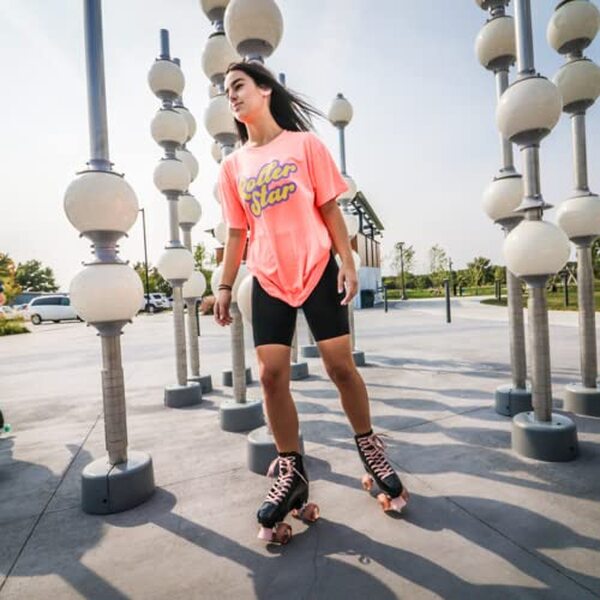 Explorez notre test complet des patins freestyle Candi GRL Sabina : confort, design coloré et performance au rendez-vous.