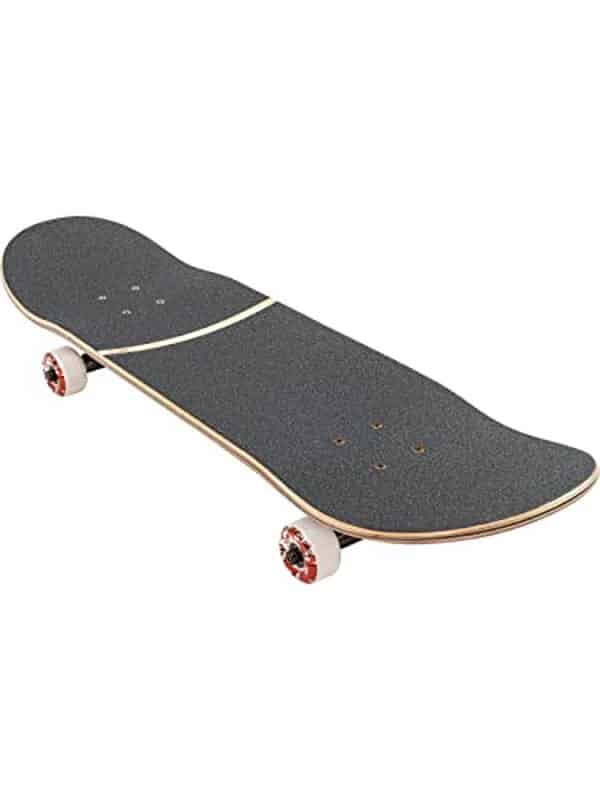 Découvrez le test détaillé du skateboard Globe G2 on the Brink Dumpster Fire 8.25FU : analyse des performances et du design pour les passionnés de skate