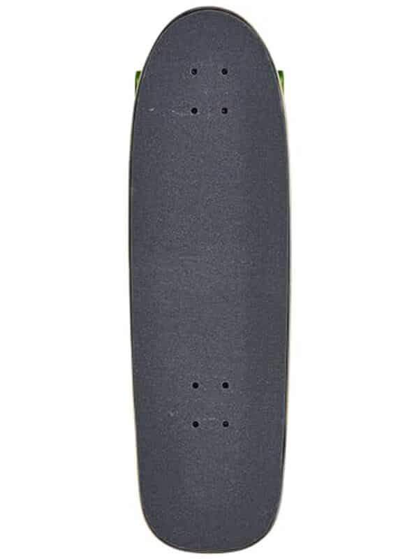 Explorez le test complet du Serape Street Skate : un équilibre parfait entre style innovant et performances de haut niveau pour vos aventures urbaines