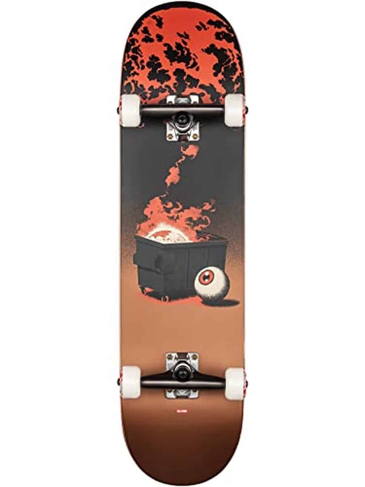 Test du skateboard Globe G2 on the Brink Dumpster Fire 8.25FU : performance et design