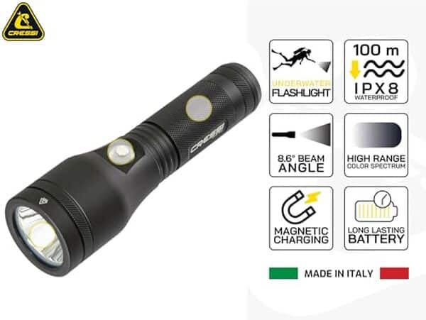Découvrez les atouts de la Cressi Astra 2100, une torche LED compacte idéale pour illuminer vos aventures sous-marines en toute sécurité