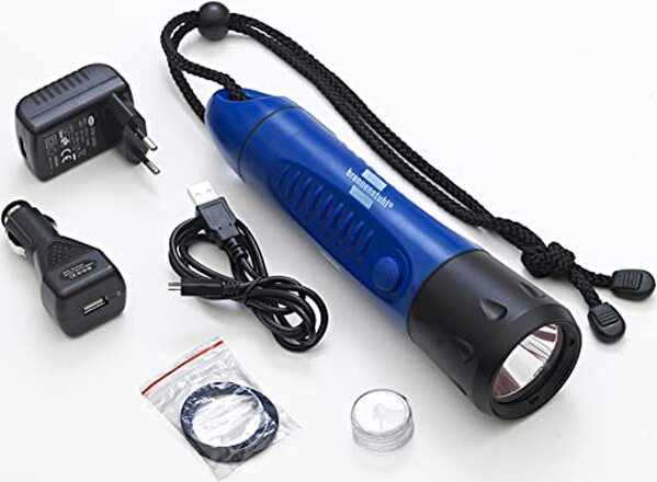 Découvrez notre test détaillé de la lampe torche LED Mistral de brennenstuhl : performante et étanche, elle offre 420 lumens pour un éclairage optimal dans toutes les conditions
