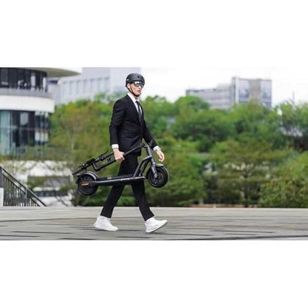 Découvrez notre test détaillé de la trottinette électrique Navee N65i : performances, autonomie et fonctionnalités pour maximiser votre mobilité urbaine. 