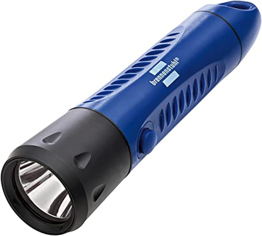 Test Brennenstuhl lampe torche LED Mistral étanche 420lm