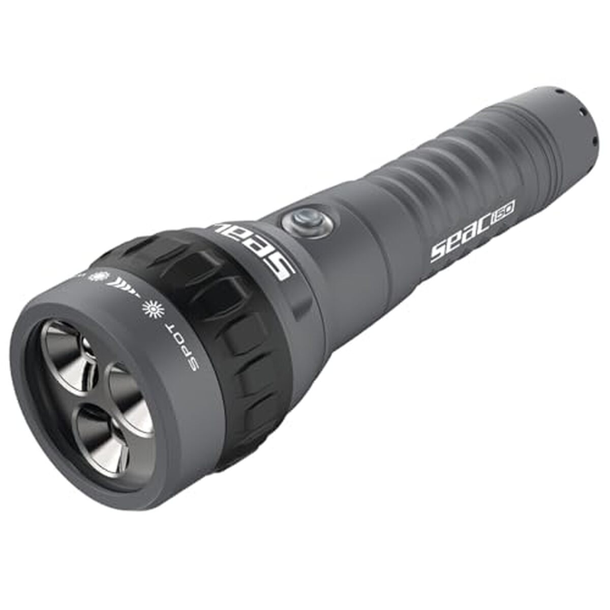 Test : sEAC I50, la lampe de plongée rechargeable magnétique