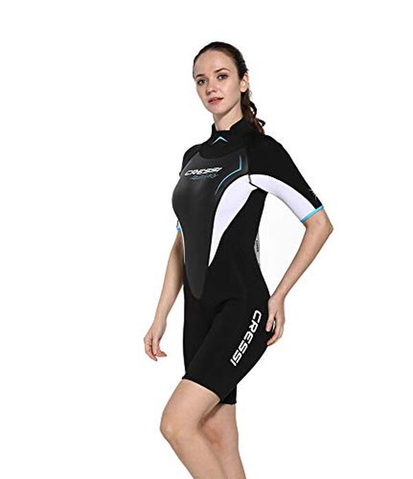 Découvrez notre test complet de la combinaison Cressi Altum Lady 3 mm : caractéristiques, performance et avis d'expert pour bien choisir votre équipement de plongée. 