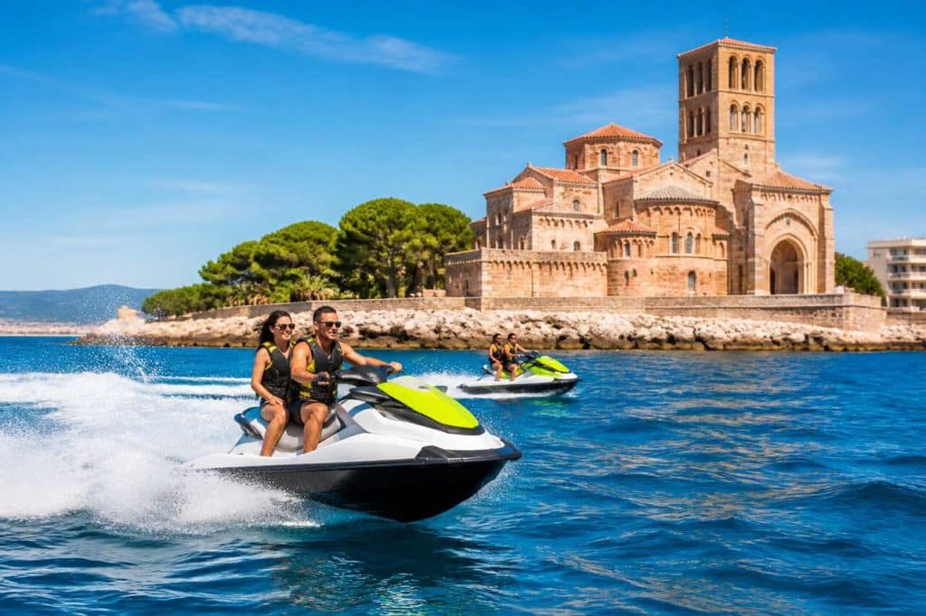 Préparer votre première expérience en jet ski à Fréjus : conseils et checklist